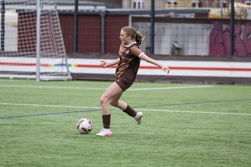 Bild 419 - wBJ FC St. Pauli - Walddoerfer SV : Ergebnis: 3:4